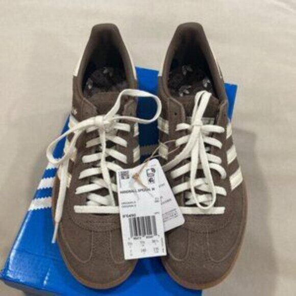 NWT Women's Adidas Handball Spezial Shoes Brown White - Picture 2 of 7